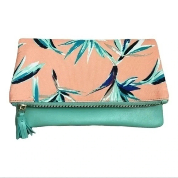 RACHEL Pally Tropical Pattern Clutch - Picture 1 of 8